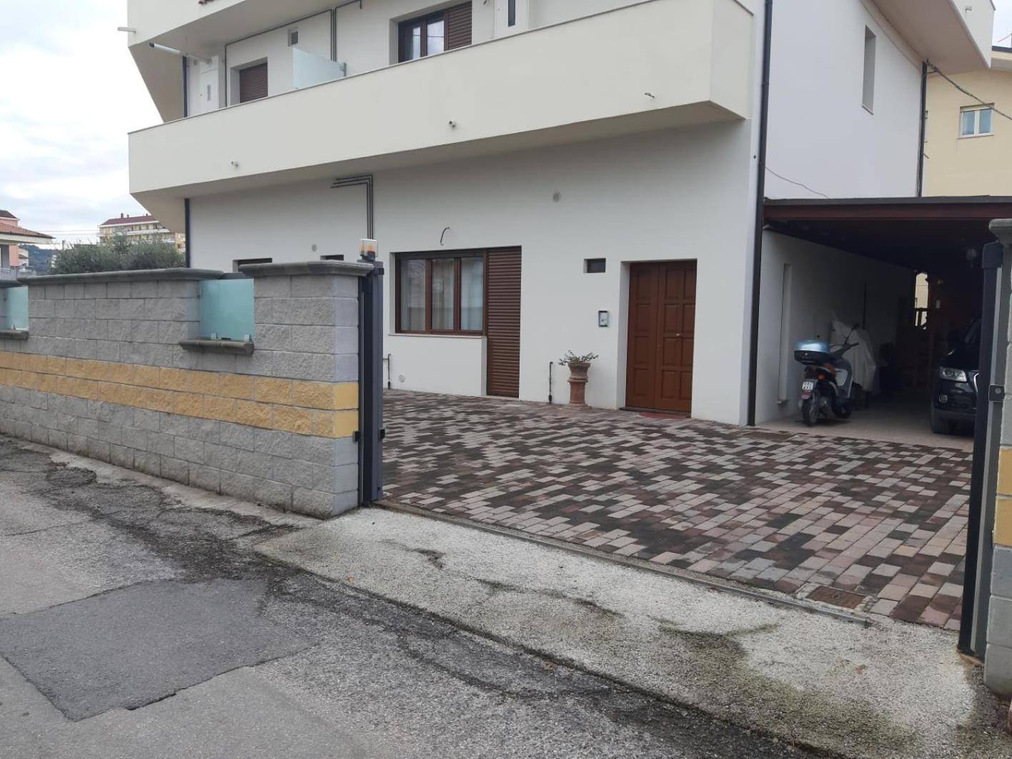 La Casa Di Carla Apartment Pescara Exterior foto